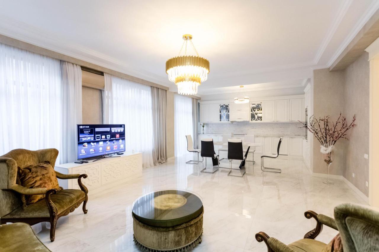 Ferienwohnung Luxury Landing IV Tbilisi Exterior foto