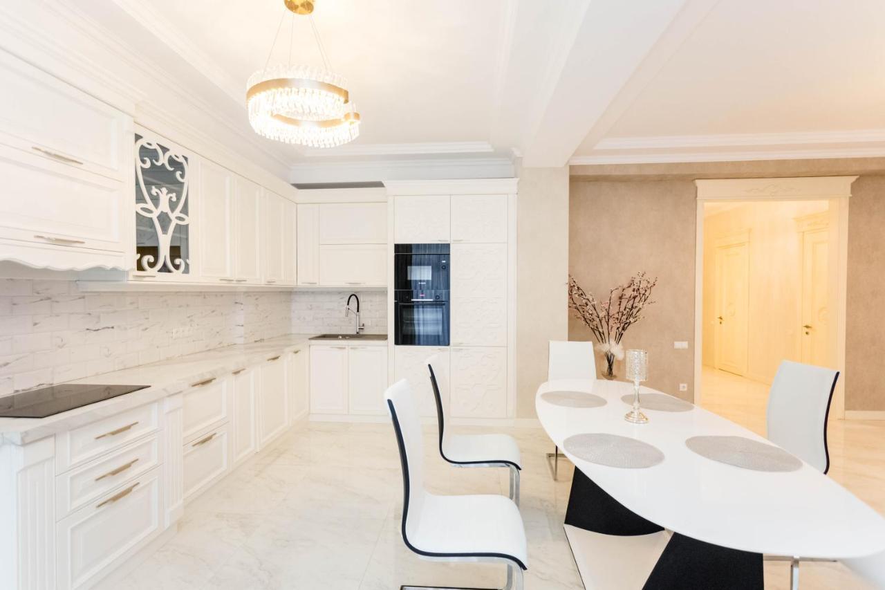 Ferienwohnung Luxury Landing IV Tbilisi Exterior foto