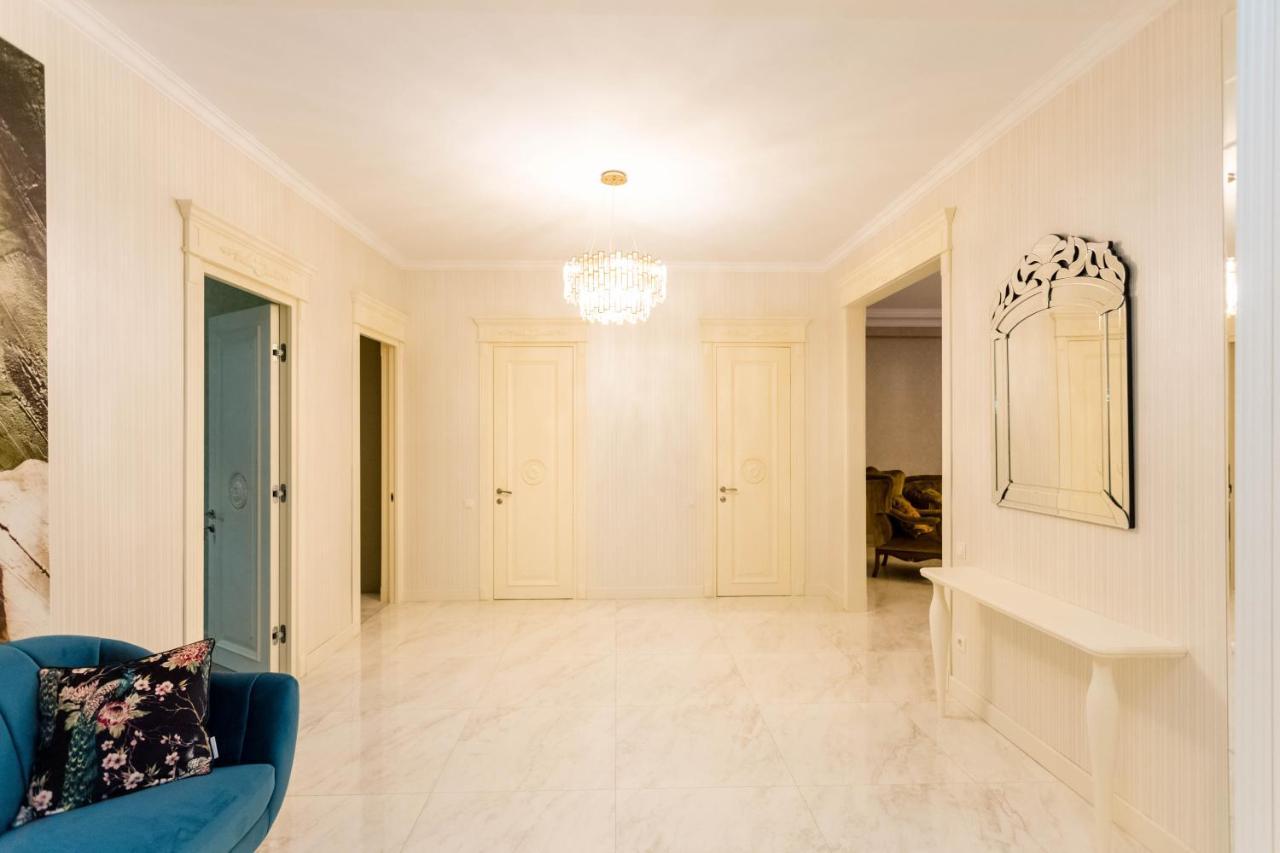 Ferienwohnung Luxury Landing IV Tbilisi Exterior foto