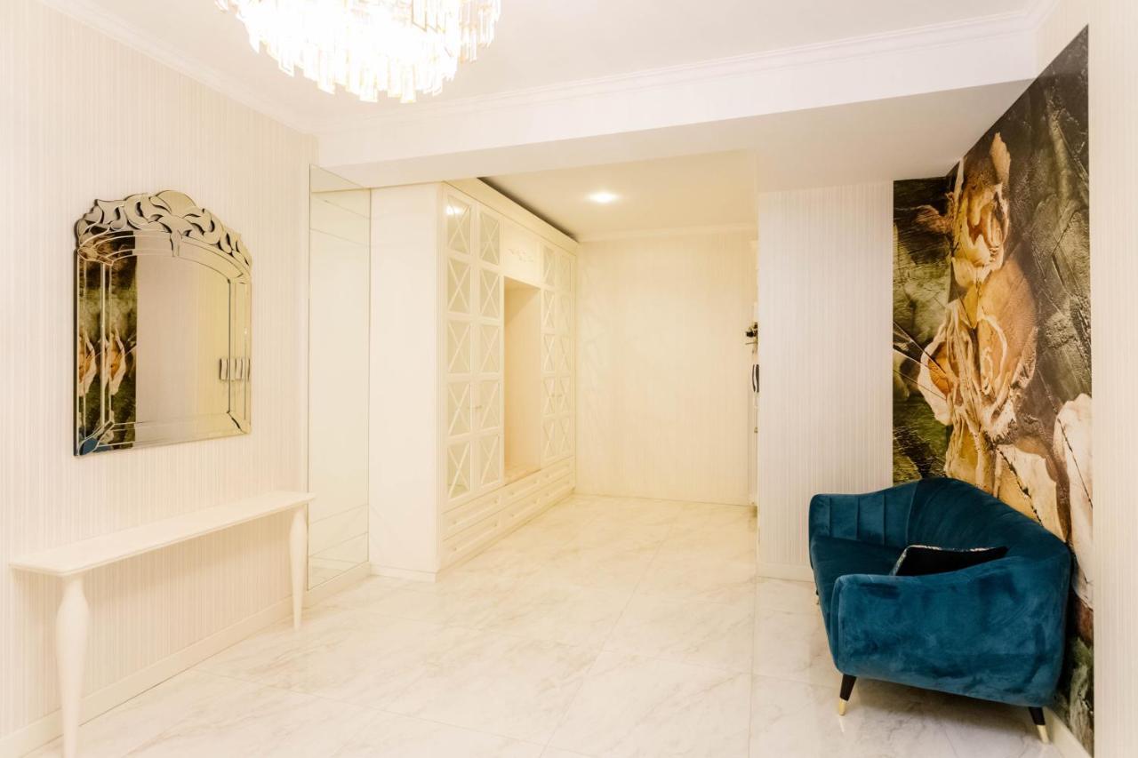 Ferienwohnung Luxury Landing IV Tbilisi Exterior foto